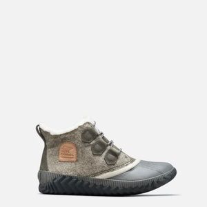 Out n about plus sorel boot